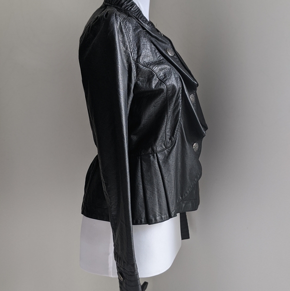 Aden B Jacket - Picture 4 of 8